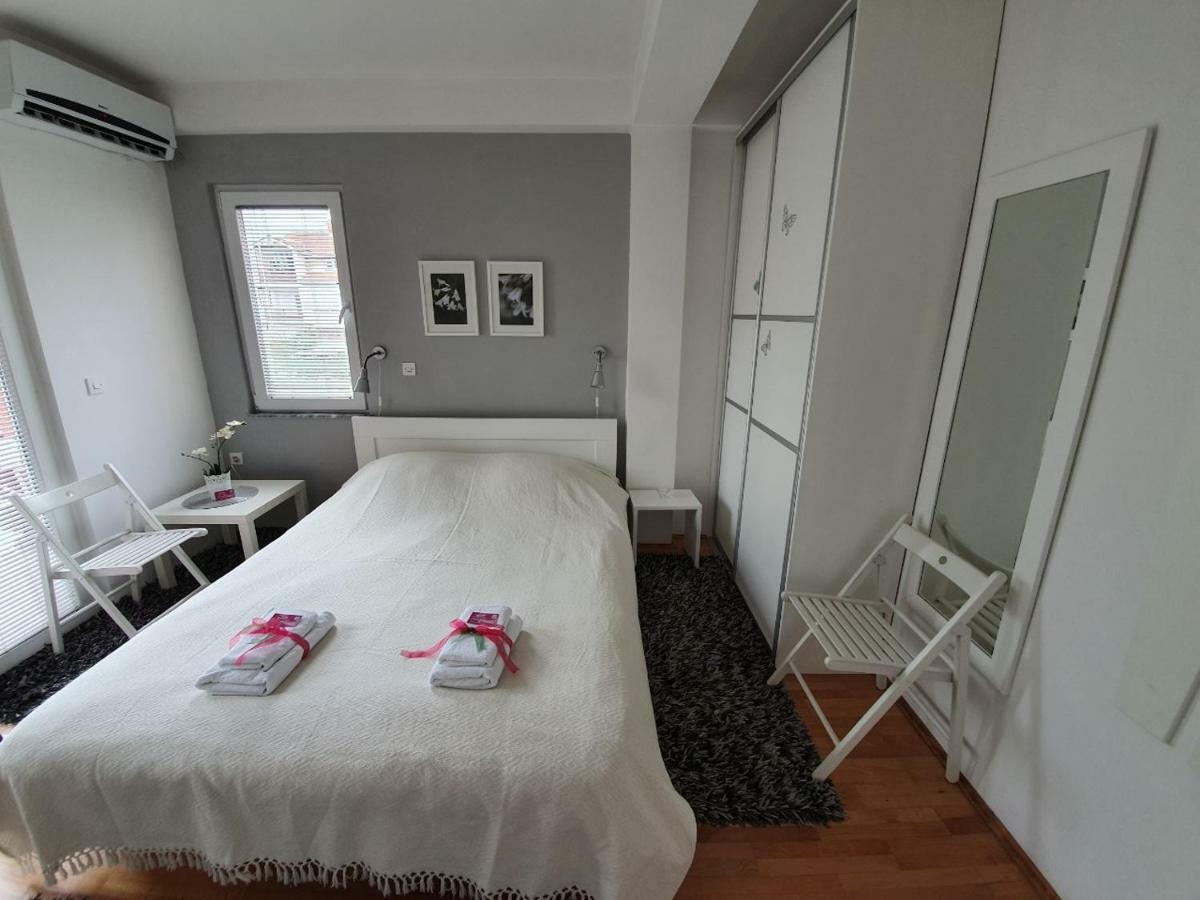 Apartments Nela Ohrid Exterior photo
